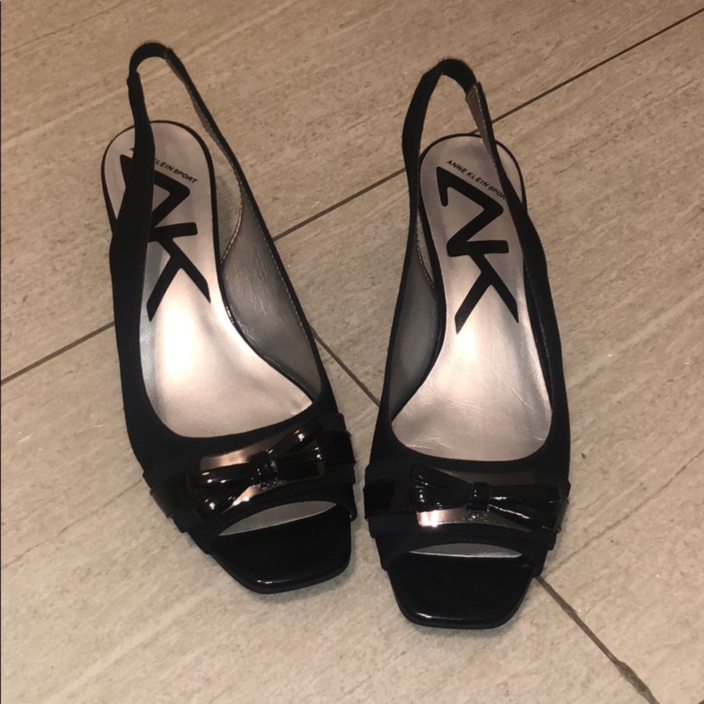 Anne Klein sport heels